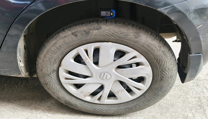 2015 Maruti Swift VDI, Diesel, Manual, 1,25,098 km, tyre