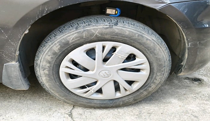 2015 Maruti Swift VDI, Diesel, Manual, 1,25,098 km, tyre