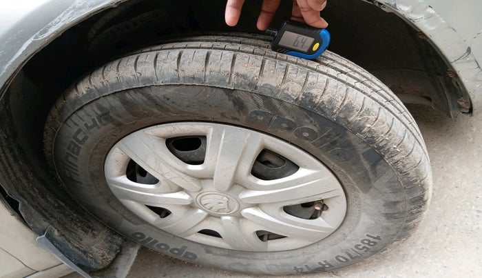 2013 Skoda Fabia AMBITION 1.2 MPI, Petrol, Manual, 23,614 km, tyre