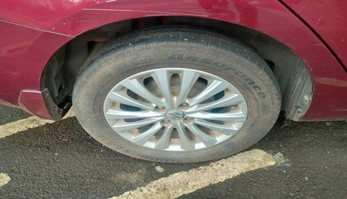 2015 Maruti Ciaz ZXI, Petrol, Manual, 1,31,221 km, tyre