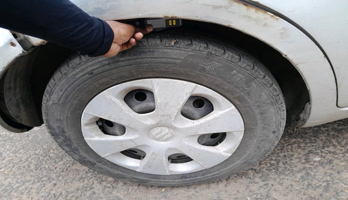 2011 Maruti Ritz VXI, Petrol, Manual, 1,05,118 km, tyre