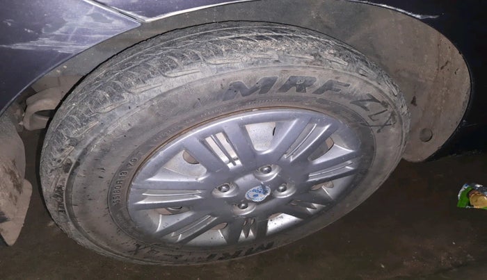 2013 Hyundai i10 MAGNA 1.1, Petrol, Manual, 62,484 km, tyre