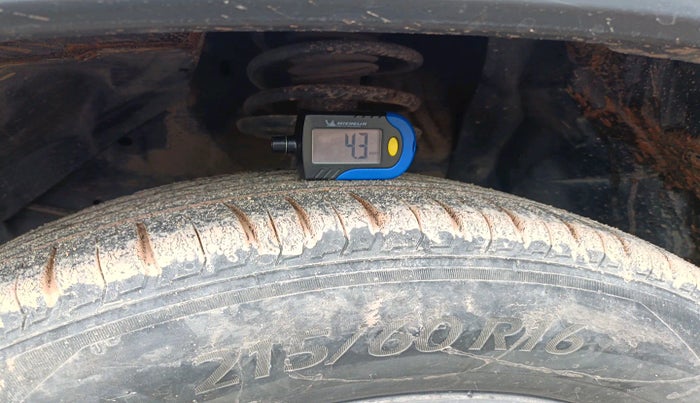 2016 Maruti Vitara Brezza ZDI PLUS DUAL TONE, Diesel, Manual, 1,90,389 km, tyre