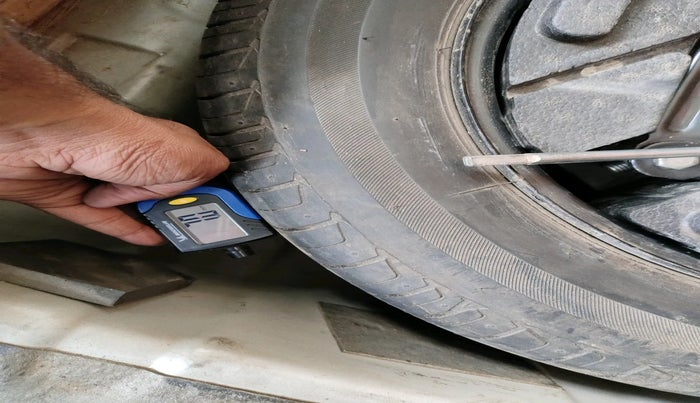 2020 Tata NEXON XMA DIESEL, Diesel, Automatic, 97,389 km, tyre