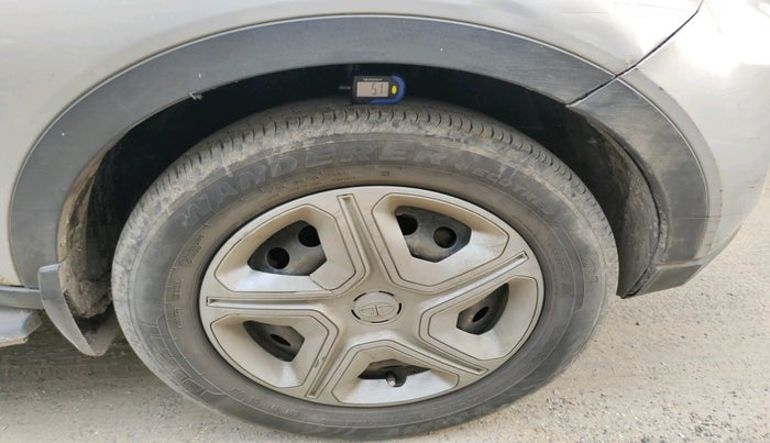 2020 Tata NEXON XMA DIESEL, Diesel, Automatic, 97,389 km, tyre