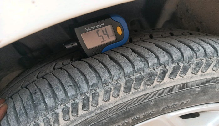 2015 Ford Ecosport TITANIUM 1.5L PETROL AT, Petrol, Automatic, 75,111 km, tyre