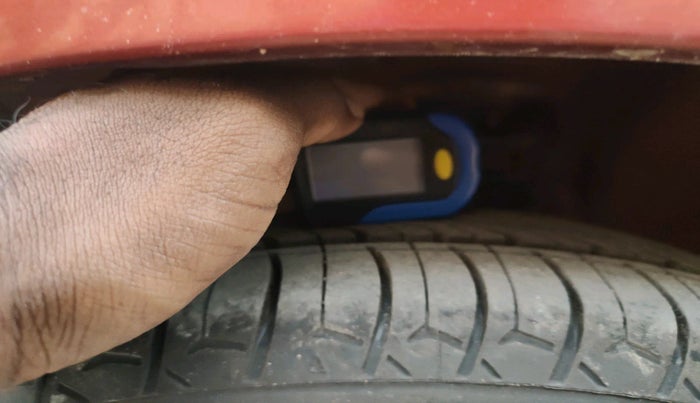 2010 Maruti Alto K10 LXI, Petrol, Manual, 37,048 km, tyre