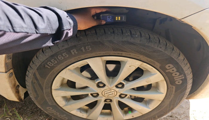 2014 Maruti Ertiga ZXI, Petrol, Manual, 63,610 km, tyre