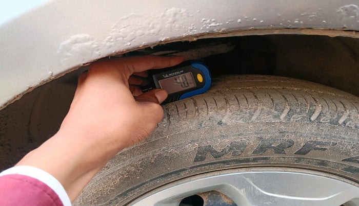 2019 Tata Tiago XT PETROL, Petrol, Manual, 30,981 km, tyre