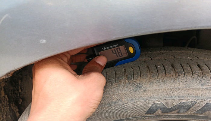 2019 Tata Tiago XT PETROL, Petrol, Manual, 30,981 km, tyre