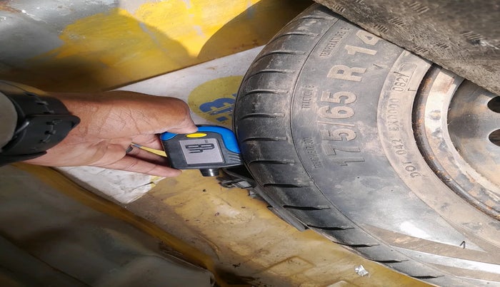 2017 Honda Amaze 1.2L I-VTEC S OPT, Petrol, Manual, 1,00,487 km, tyre