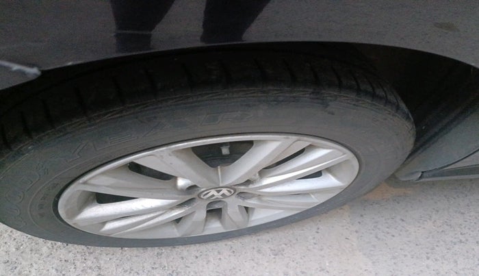 2012 Volkswagen Polo HIGHLINE DIESEL, Diesel, Manual, 91,937 km, tyre