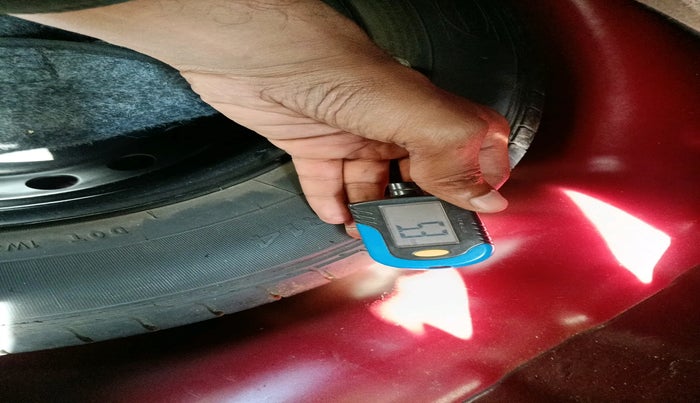 2014 Hyundai i20 SPORTZ 1.2, Petrol, Manual, 70,355 km, tyre