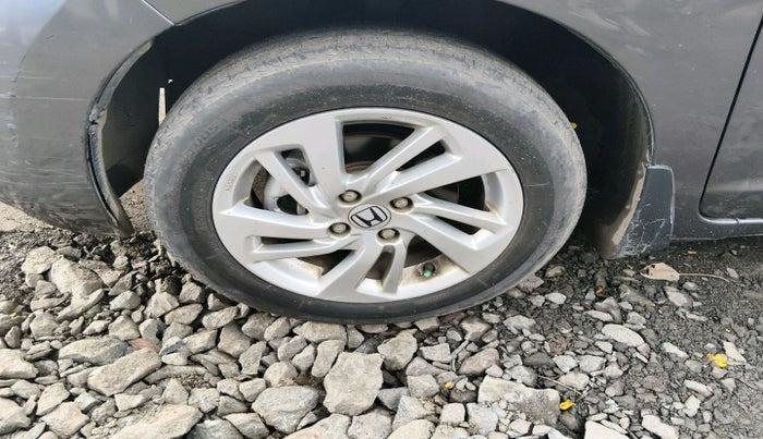 2017 Honda Jazz 1.2L I-VTEC VX, Petrol, Manual, 45,413 km, tyre