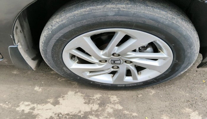 2017 Honda Jazz 1.2L I-VTEC VX, Petrol, Manual, 45,413 km, tyre