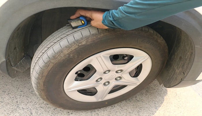 2021 KIA SELTOS HTE 1.5 DIESEL, Diesel, Manual, 49,277 km, tyre