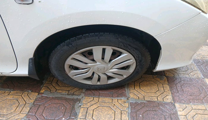 2014 Honda City 1.5L I-VTEC S MT, Petrol, Manual, 66,314 km, tyre