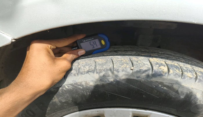 2012 Maruti Swift Dzire VDI, Diesel, Manual, 97,858 km, tyre