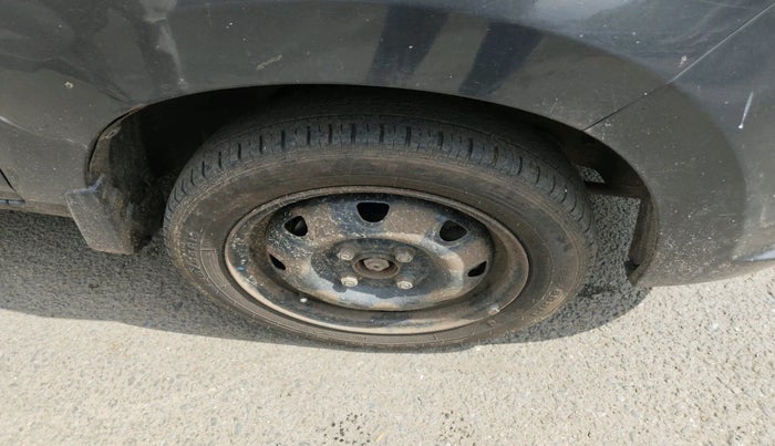 2018 Maruti Alto K10 VXI (O) AMT, Petrol, Automatic, 1,32,736 km, tyre