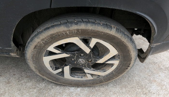 2024 Nissan MAGNITE XV PREMIUM TURBO, Petrol, Manual, 44,072 km, tyre