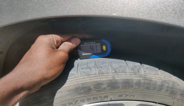 2020 Maruti Ciaz ALPHA 1.5 SHVS PETROL, Petrol, Manual, 30,471 km, tyre