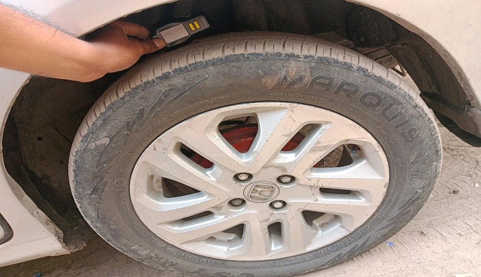 2015 Honda Mobilio 1.5L I-VTEC S, Petrol, Manual, 87,250 km, tyre