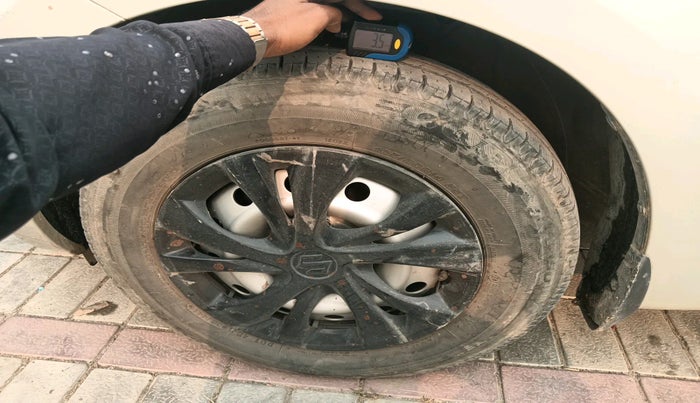 2018 Maruti Swift LXI, Petrol, Manual, 44,225 km, tyre