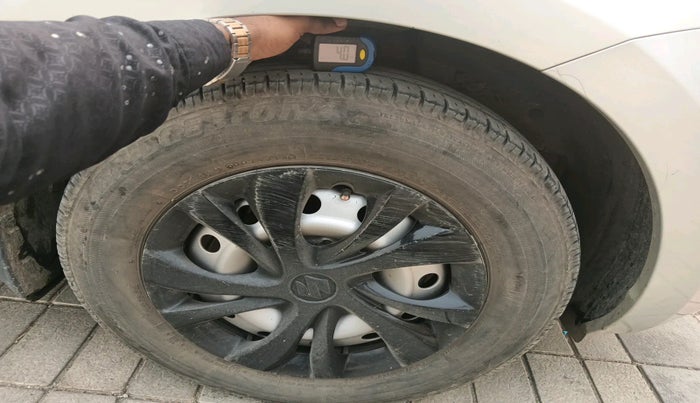 2018 Maruti Swift LXI, Petrol, Manual, 44,225 km, tyre