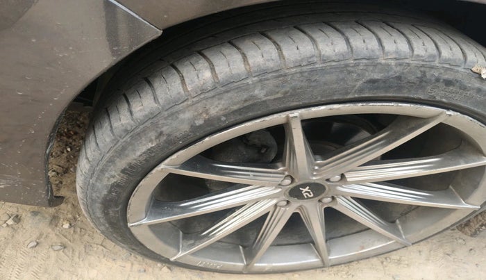 2017 Honda City 1.5L I-VTEC V MT, Petrol, Manual, 33,098 km, tyre