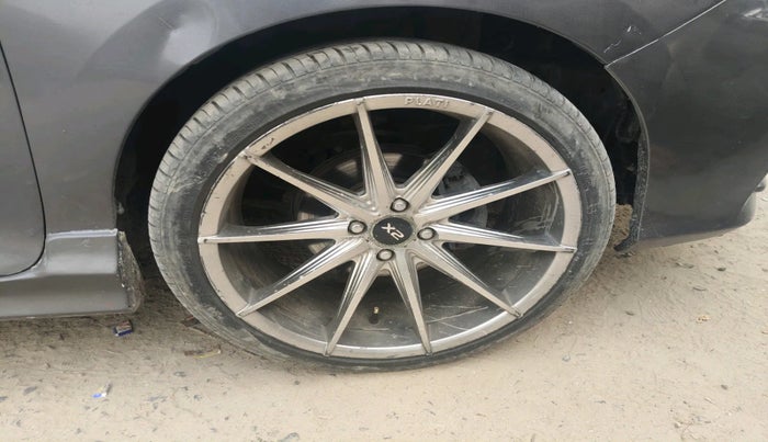 2017 Honda City 1.5L I-VTEC V MT, Petrol, Manual, 33,098 km, tyre