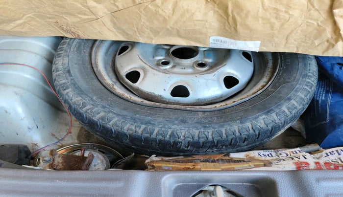 2010 Maruti Zen Estilo LX, Petrol, Manual, 1,33,519 km, tyre