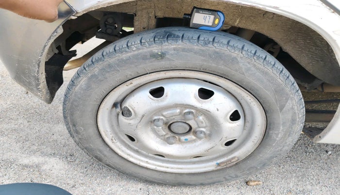 2010 Maruti Zen Estilo LX, Petrol, Manual, 1,33,519 km, tyre