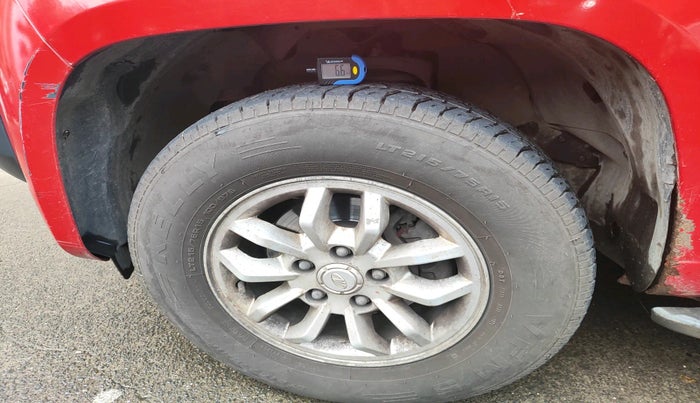 2016 Mahindra TUV300 T8, Diesel, Manual, 64,253 km, tyre