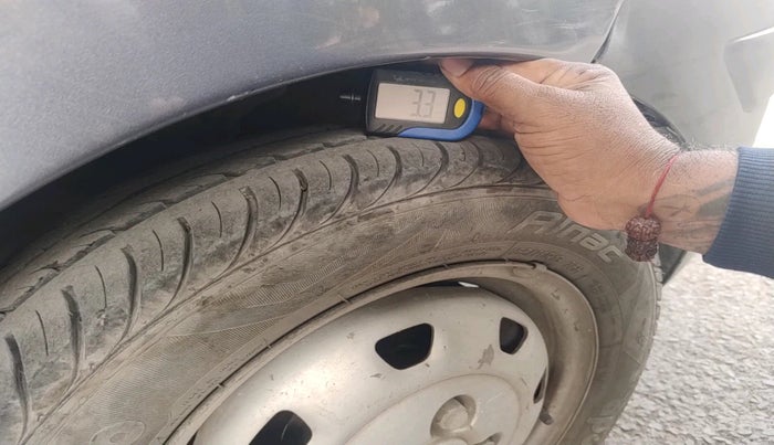 2011 Hyundai Santro Xing GL PLUS, Petrol, Manual, 1,43,897 km, tyre