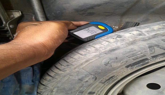 2022 Maruti Alto LXI O, Petrol, Manual, 81,047 km, tyre