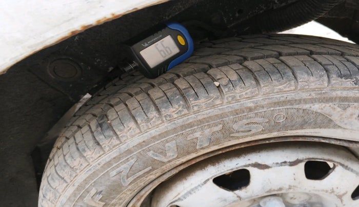 2014 Hyundai Santro Xing GL, Petrol, Manual, 98,512 km, tyre