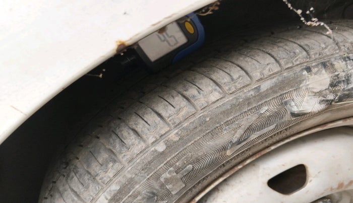 2014 Hyundai Santro Xing GL, Petrol, Manual, 98,512 km, tyre