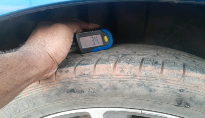 2021 Maruti Ciaz ALPHA 1.5 SHVS PETROL, Petrol, Manual, 26,386 km, tyre