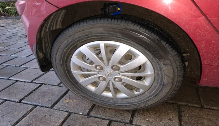 2013 Hyundai i10 SPORTZ 1.2 AT, Petrol, Automatic, 50,964 km, tyre