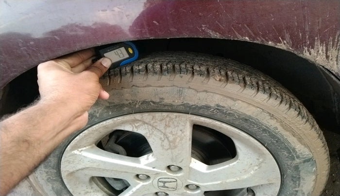 2015 Honda City 1.5L I-VTEC V MT, Petrol, Manual, 82,434 km, tyre