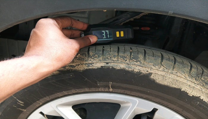 2023 Renault TRIBER RXT, Petrol, Manual, 9,070 km, tyre