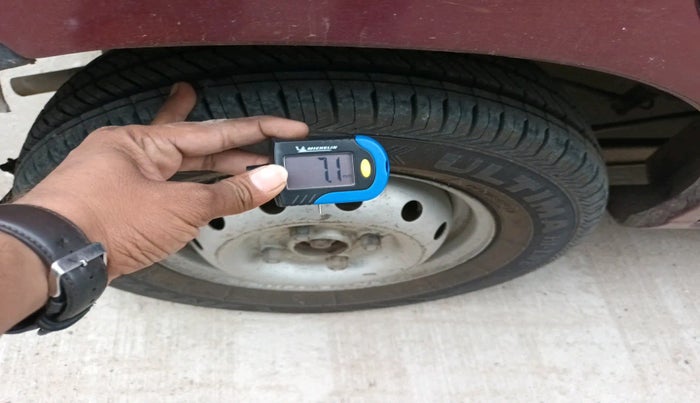 2012 Maruti Alto LX, Petrol, Manual, 2,26,990 km, tyre