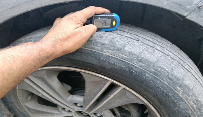 2017 Hyundai Creta SX PLUS AT 1.6 DIESEL, Diesel, Automatic, 1,34,979 km, tyre