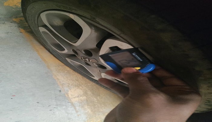 2019 Hyundai Elite i20 ASTA (O) CVT, Petrol, Automatic, 41,956 km, tyre