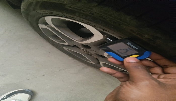 2019 Hyundai Elite i20 ASTA (O) CVT, Petrol, Automatic, 41,956 km, tyre