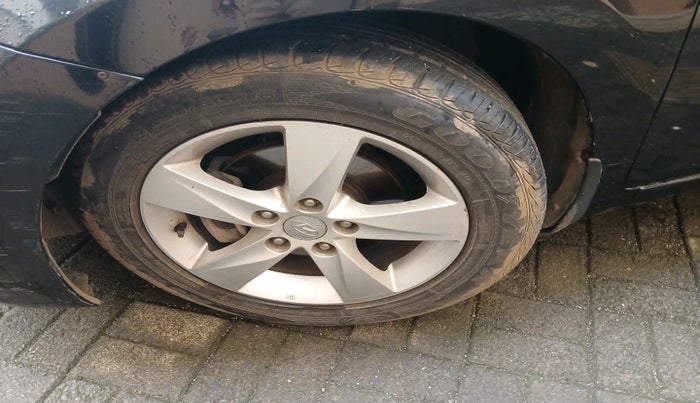 2014 Hyundai New Elantra 1.6 SX MT DIESEL, Diesel, Manual, 84,780 km, tyre