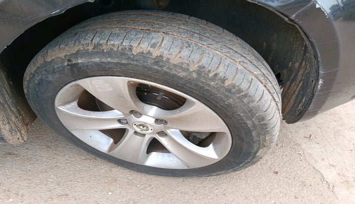 2012 Skoda Superb AMBITION 1.8 TSI MT, Petrol, Manual, 90,247 km, tyre