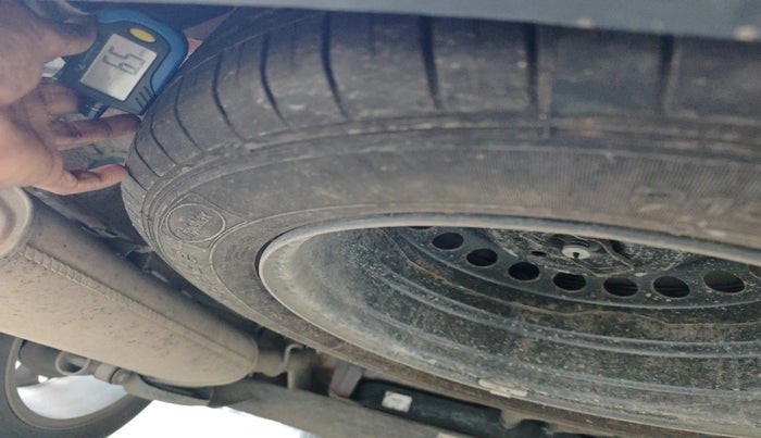 2025 MG HECTOR PLUS SHARP PRO 1.5 PETROL TURBO CVT 7 STR, Petrol, Automatic, 11,428 km, tyre