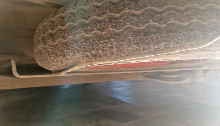 2020 Renault TRIBER RXZ, Petrol, Manual, 27,925 km, tyre