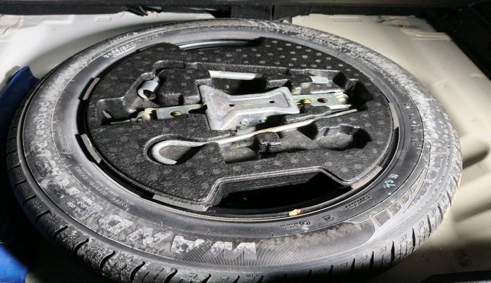 2021 Maruti Vitara Brezza VXI, Petrol, Manual, 41,464 km, tyre